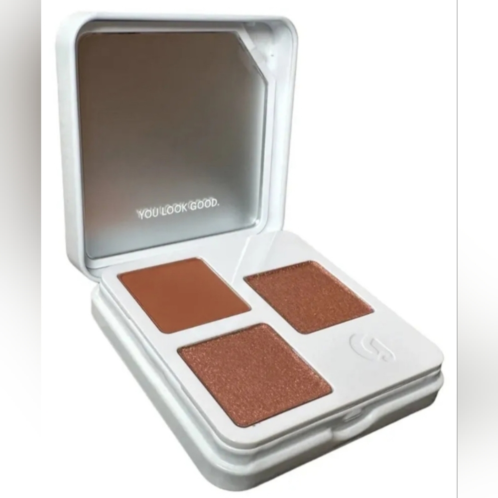 GLOSSIER MONOCHROMES EYESHADOW TRIO SHADE ❤️”CLAY”❤️BNIB